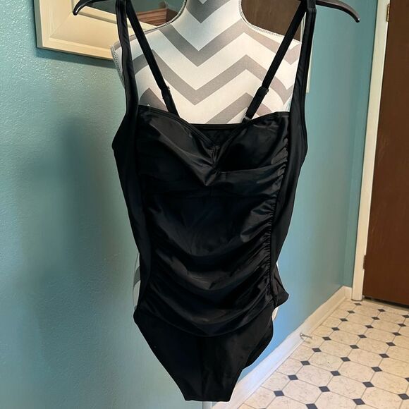 Elegant Black One-Piece Swimsuit - Picture 1 of 7